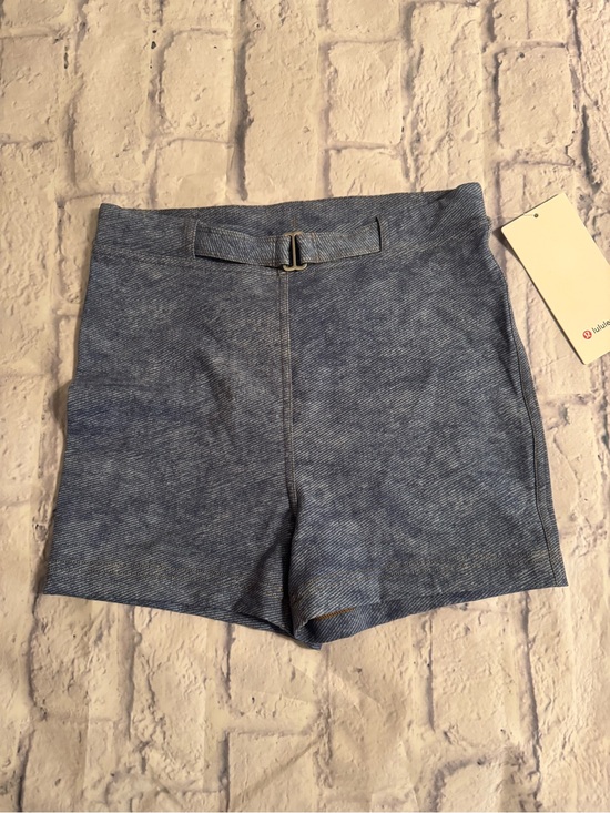 lululemon athletica Pants - Lululemon Everlux Denim-Print SHR Short 3”